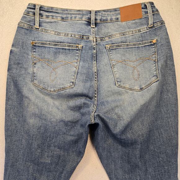 Judy Blue Distressed Boyfriend  Jeans Womens 16W Stretch Skinny Raw Hem Mid Rise - Picture 7 of 12